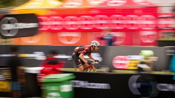 Unique Sprint Finish on Stage 4 of Absa Cape Epic
