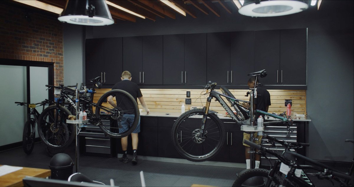 Specialized- Ballito image-20.jpg