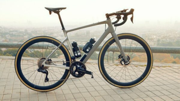 Cannondale launch new Synapse with built-in safety awareness