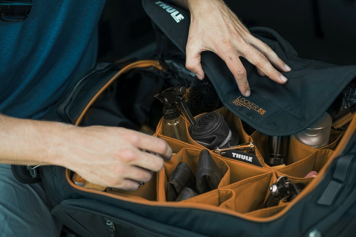 Large-Thule_RoundTripBikeDuffel_LS_Austria_190617_M8408.jpg