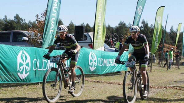 Lill, Woolcock sprint to third stage win at joBerg2c
