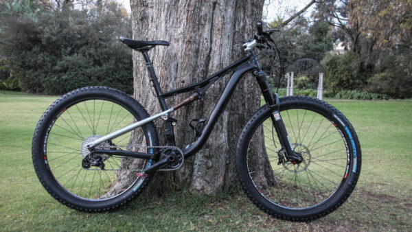 Preview: 2016 Momsen Vipa Trail featuring 27.5+ compatability