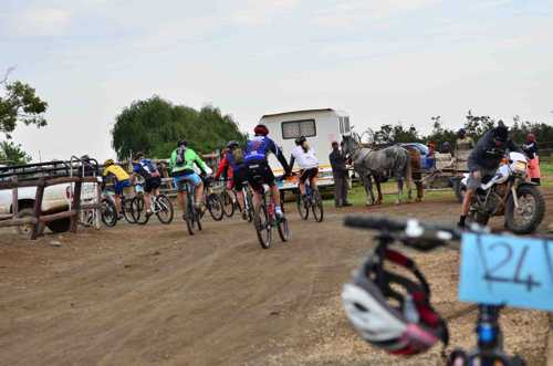 Lormar Endurance Cycle Tour 21-24 September 2012: The ultimate Karoo Experience