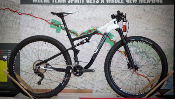 First Look: Momsen Bikes 2018 lineup