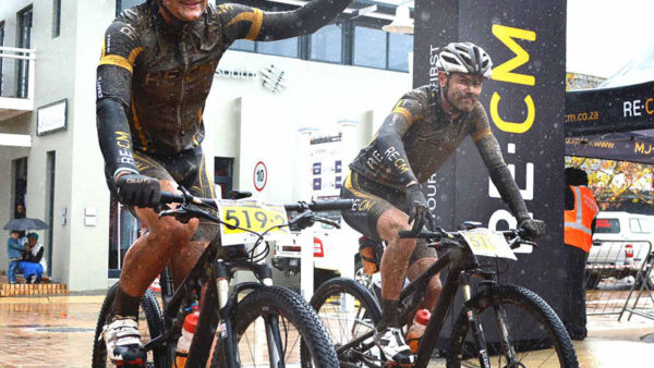 Woolcock and Luus take wet RE:CM Knysna 200 win