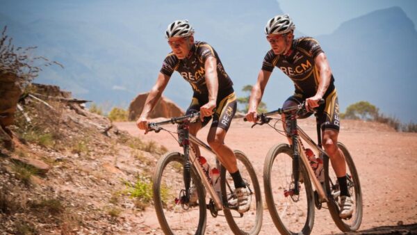 The Tour de France on dirt for Woolcock and MacDonald