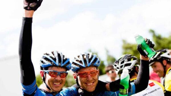 Bell, Combrinck named winners of 2012 Bridge Cape Pioneer Trek