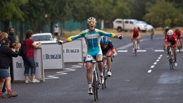 Shaun Ward claims victory at Die Burger Cycle Tour