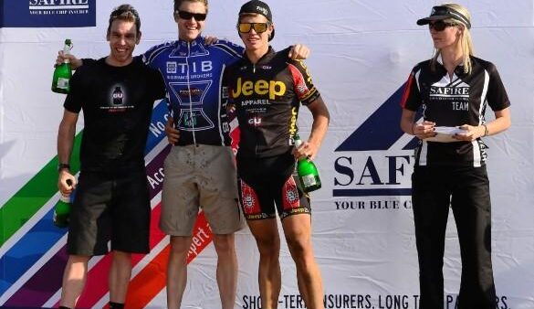 Calverley and Bergstrom Retain ROAG Series Lead