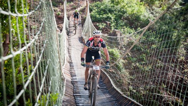Second stage victory for Groustra and Pfitzenmaier at FNB W2W MTB RACE