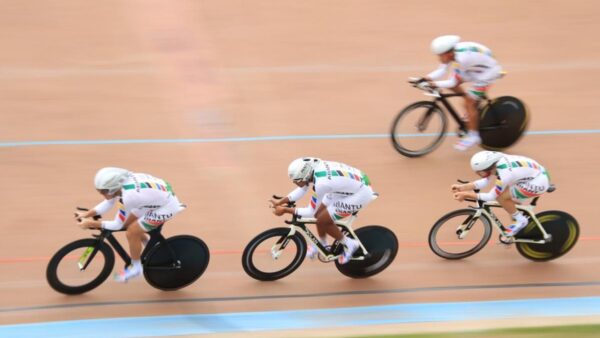 Van Niekerk, Matthee claim Pursuit titles at Track Champs in Durban
