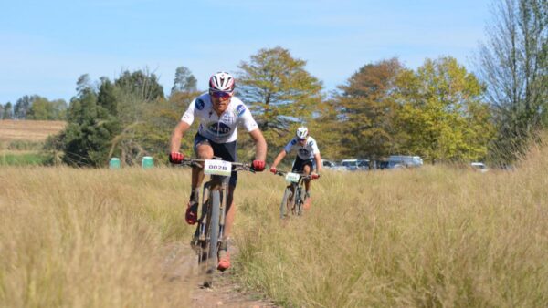 Bell, Combrinck take control of joBerg2c