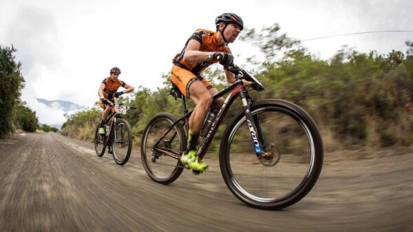 Kaufmann and Kaess claim top honours in brutal opening Absa Cape Epic stage