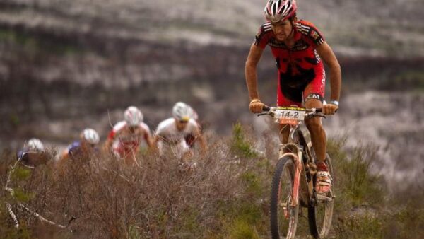 SA’s Max Knox and American Tod Wells to take on this year’s Absa Cape Epic as Team Songo-Specialized