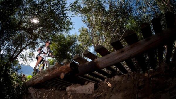 Riders greeted by sunny skies at Stage One of FNB W2W MTB Ride