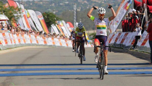 Moolman Pasio gives Momentum Toyota the sweetest swan song