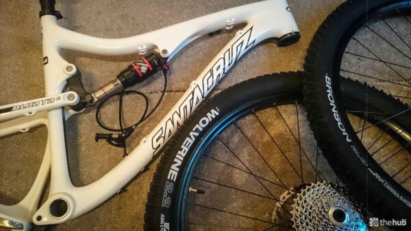 Trail bike project: Bits and pieces