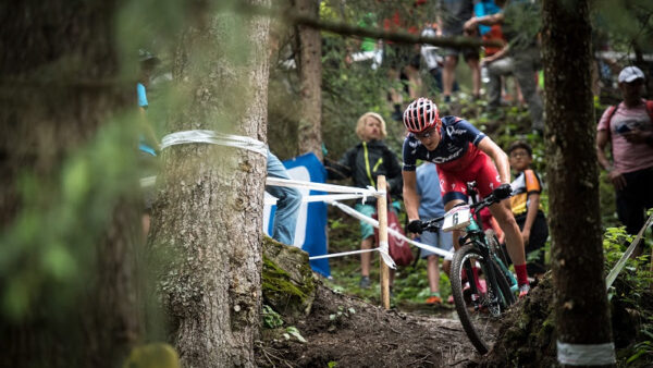 Tough day out for Alan Hatherly at Round 4 of the 2017 XCO World Cup