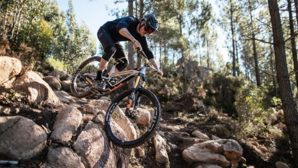 YT launch new Capra in both 27.5 and 29