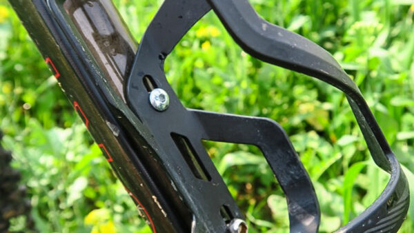 Review: Specialized Zee Cage II & EMT Cage Mount Tool