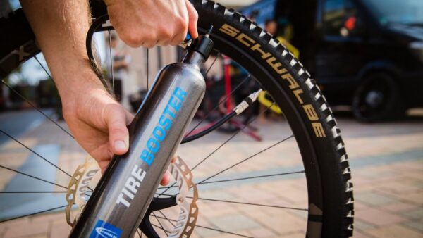Schwalbe release Tire Booster for easier tubeless assembly