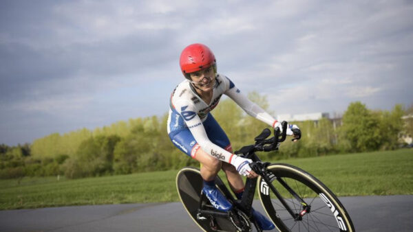 Moolman-Pasio storms to victory at Festival Elsy Jacobs prologue