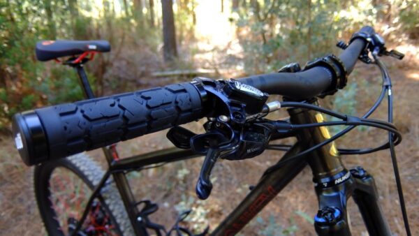 Review: ODI Rogue Grips