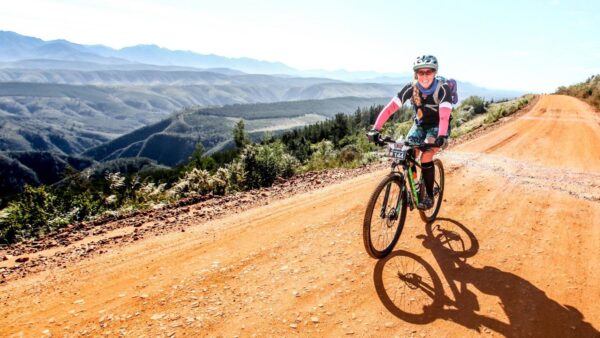 Organisers Encourage E-bikes and Gravel Bikes at the Dr Evil Classic