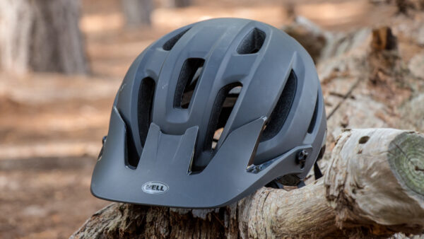 Review: Bell 4Forty and Hela helmet