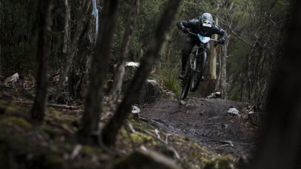 Courdurier and Dailly triumph at rain soaked EWS Tasmania
