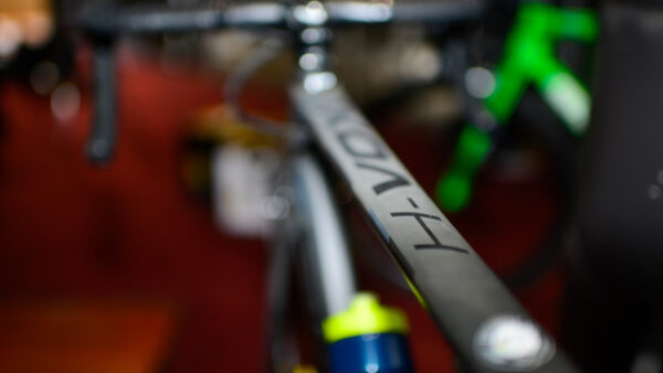 SwiftCarbon partners with Team BCX as technical supplier for 2017