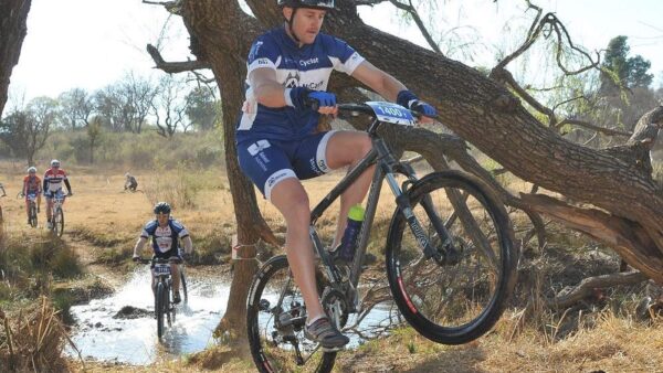 Land Rover West Rand back rugged Silverstar MTB Challenge