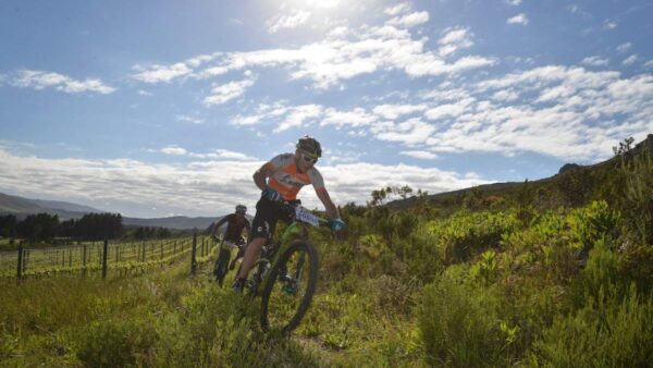 De Lange, Lennard claim dominant wins at Trailseeker Hemel & Aarde