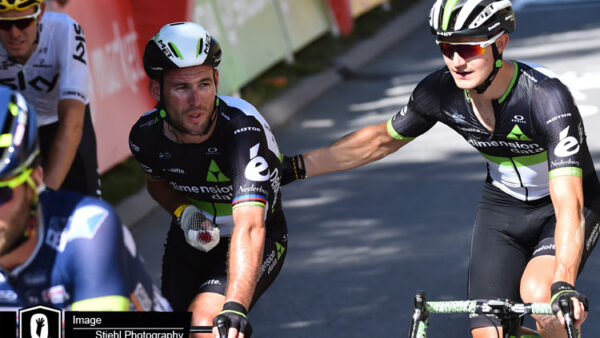 Cavendish out of Tour de France with a broken shoulder blade