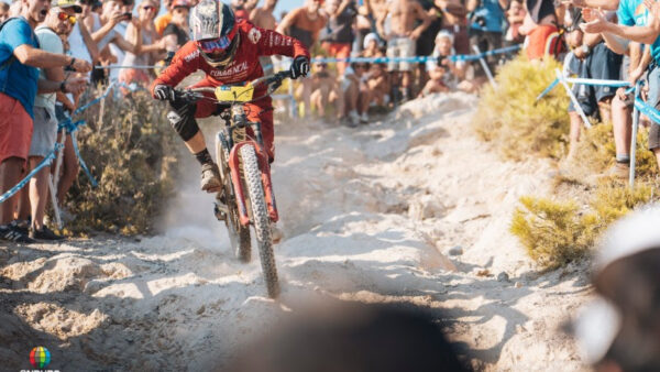 Sam Hill and Cecile Ravanel crowned 2018 Enduro World Champions