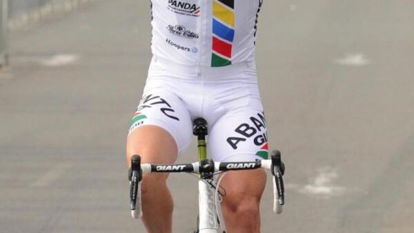 Perry aims to retain Emperors Palace throne