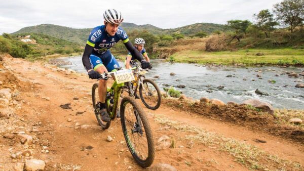 Hill and White in command after dusi2c stage one
