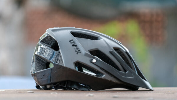 Review: uvex Quatro Helmet