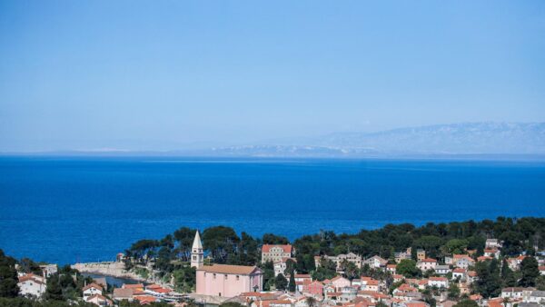 Course Preview: Lošinj World Cup track with Troy Brosnan and Mark Wallace