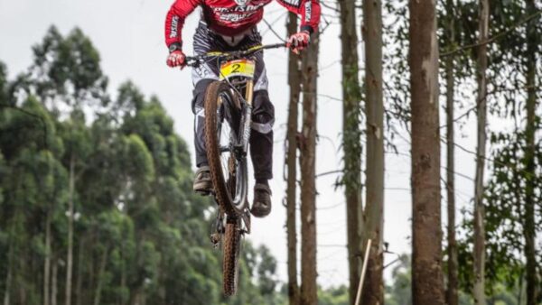 SA’s Downhill daredevils ready for “Fort Bill”