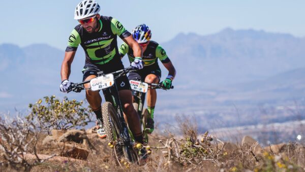 Scorching pace set at Cape Epic prologue
