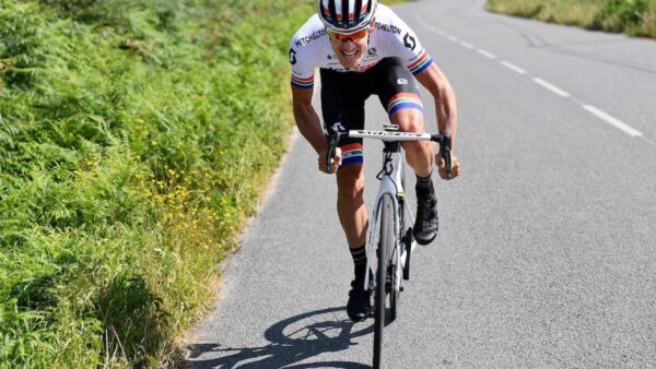 Impey back-to-back South African road race champion