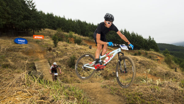 Davids & Du Toit victories bring down 2016 Sappi Karkloof Classic Trail Festival curtain