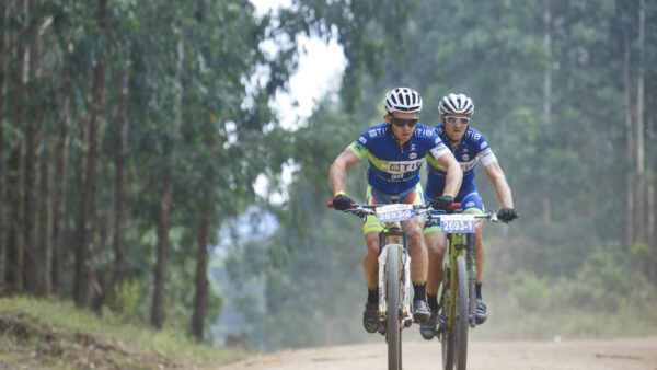 Hill teaming up with White for fourth dusi2c title assault