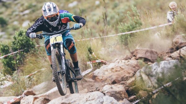 Stefan Garlicki wins WC Downhill Round One at Helderberg