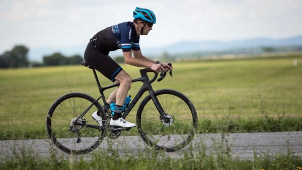 Giant announce all-new range of Defy endurance road bikes