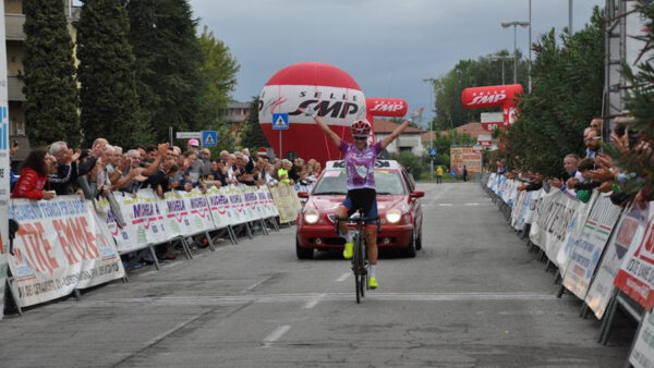 Moolman-Pasio defends Giro della Toscana title