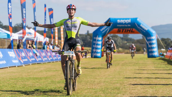 Jessop outsmarts Marais to bag Karkloof crown
