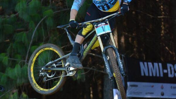 National Champ aims to claim local downhill title