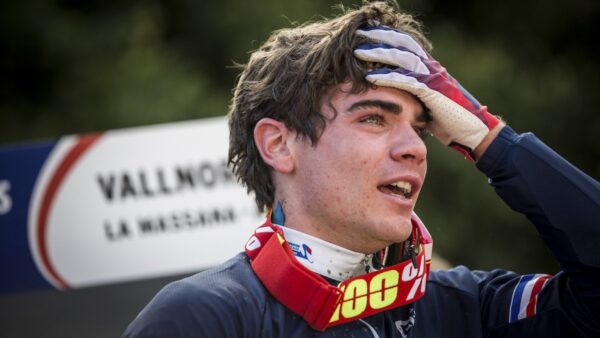 Loic Bruni signs for new Specialized Gravity Team